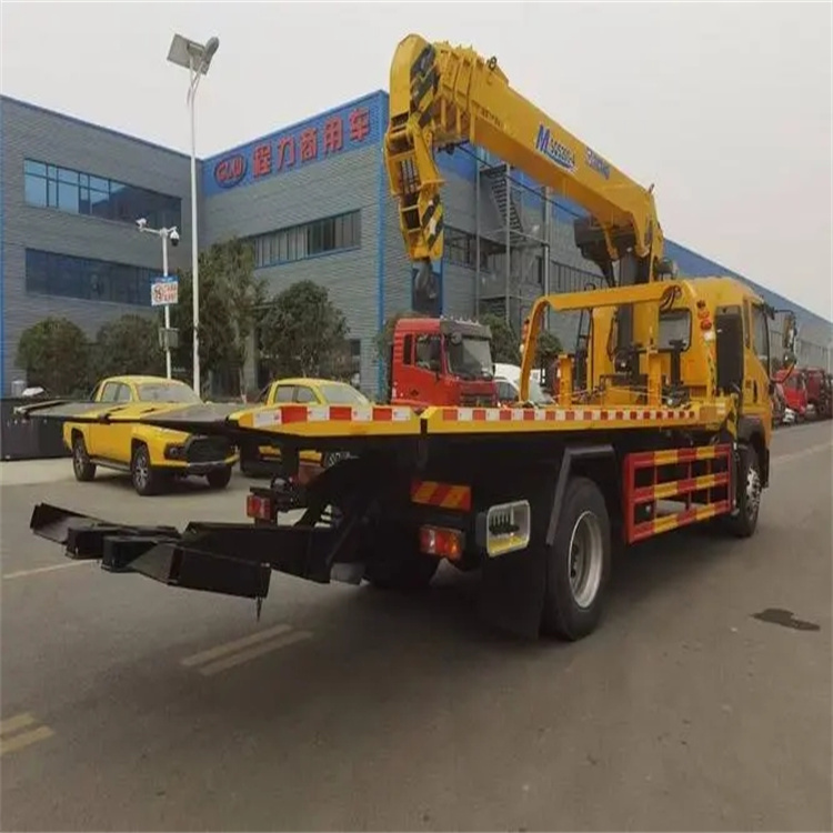 中沙附近小随车吊出租电话，轻松解决搬运烦恼