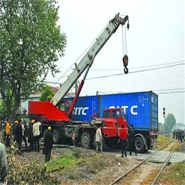 中沙如何快速找到附近的吊车救援公司